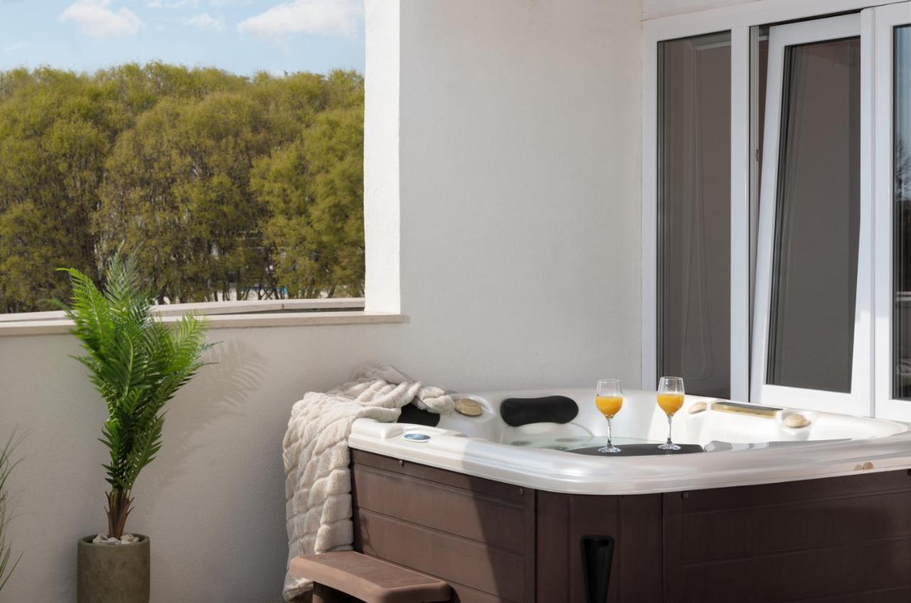 Apartmán Glow Luxury With Terrace And Jacuzzi