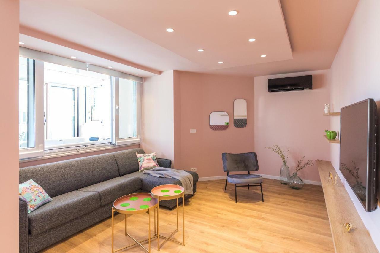 Apartmán Glow Luxury With Terrace And Jacuzzi *