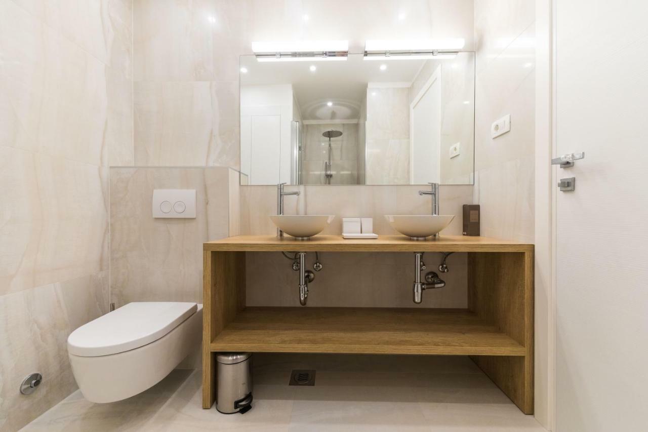 Glow Luxury With Terrace And Jacuzzi Apartmán Split